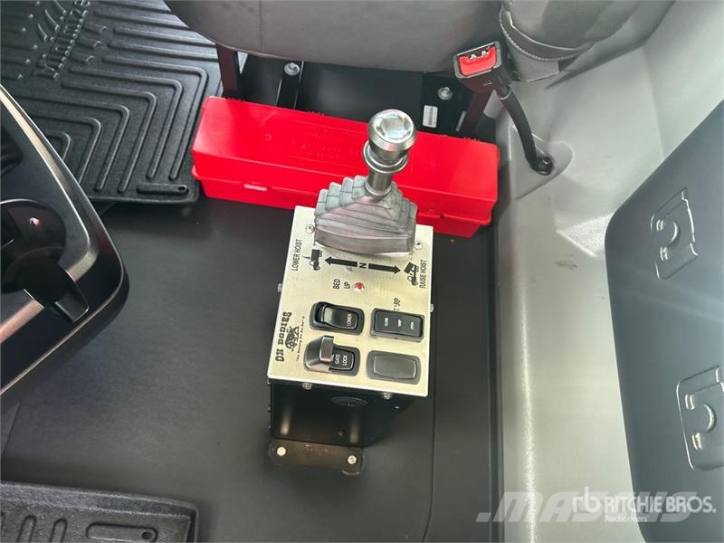 Mack GR84F 8x4 Tri/A Dump Truck Lastbiler med tip