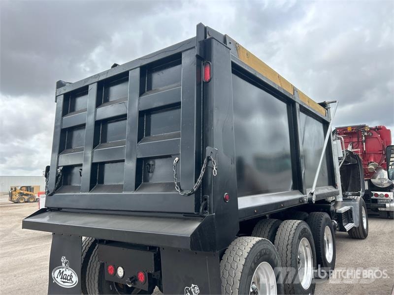 Mack Granite Wywrotki