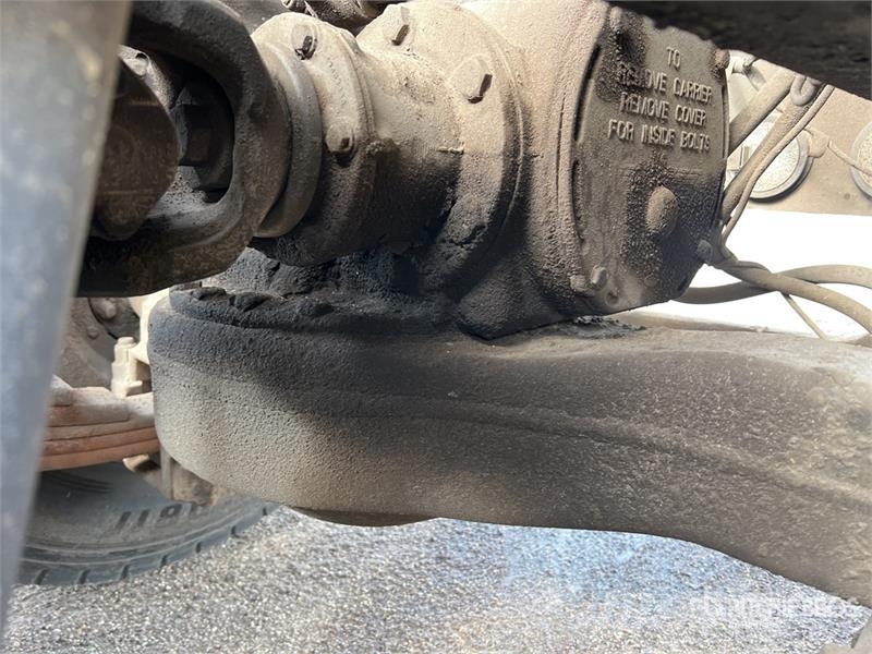 Mack Granite شاحنات قلابة