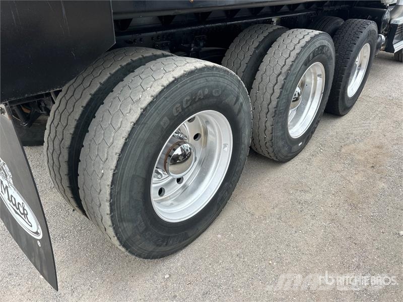 Mack Granite Wywrotki