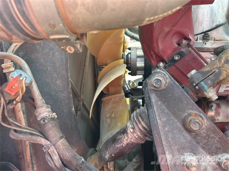 Mack GU713 Beton-Mischfahrzeuge