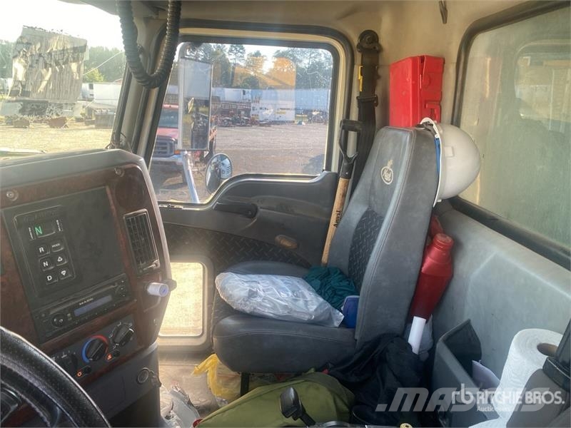 Mack GU713 Bañeras basculantes usadas