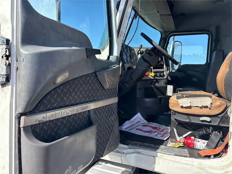 Mack GU713 Kiper kamioni