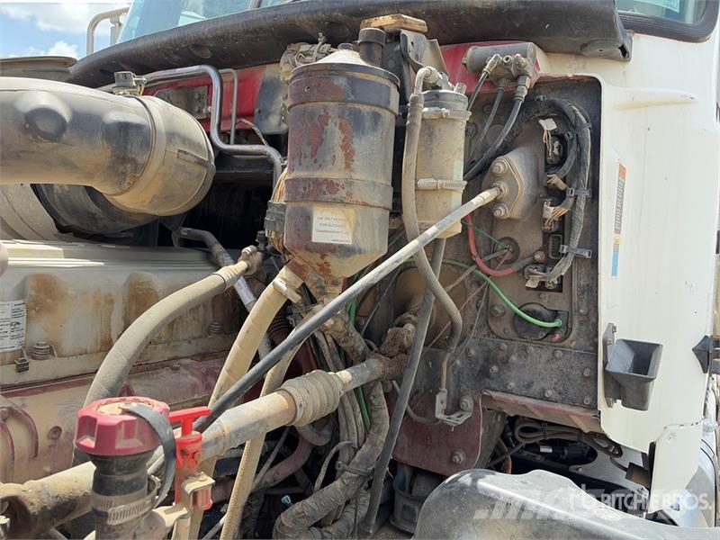 Mack GU713 Truck Tractor Units