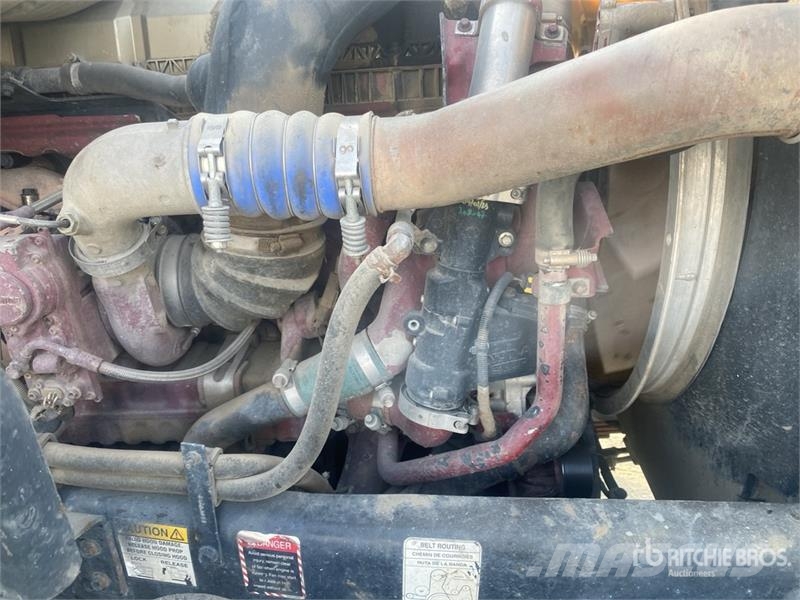 Mack GU713 Bañeras basculantes usadas
