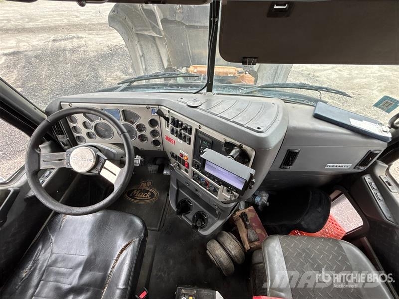 Mack GU713 Tipper trucks