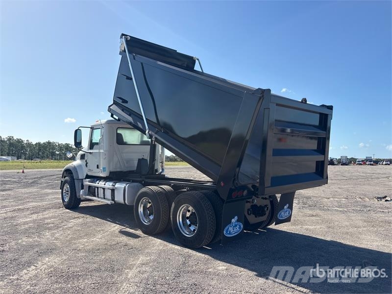 Mack GU713 Kiper kamioni