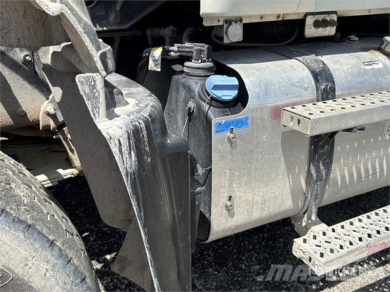 Mack GU713 Bañeras basculantes usadas