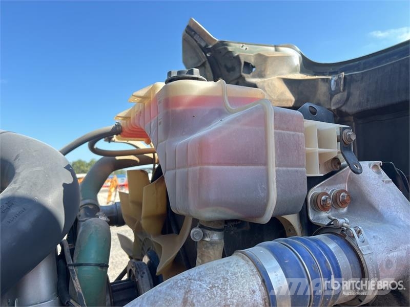 Mack GU713 Komunalni tovornjaki