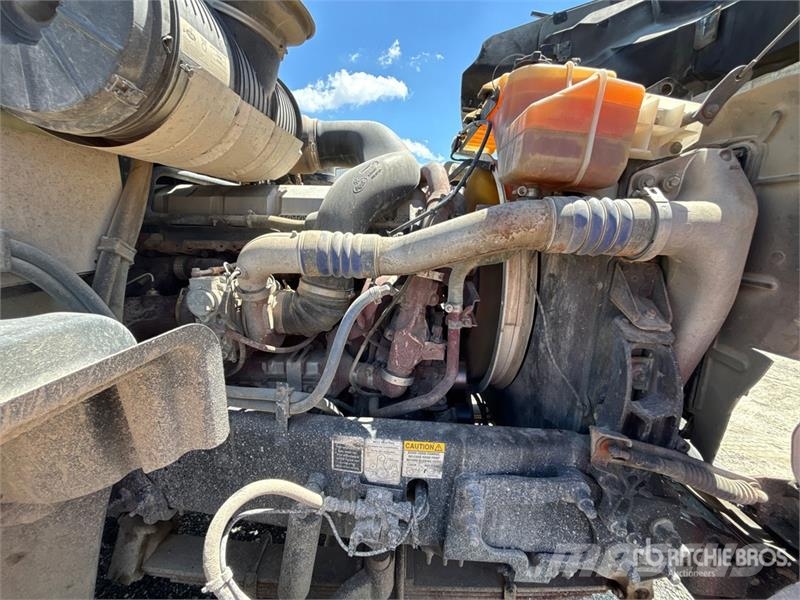 Mack GU713 Bañeras basculantes usadas