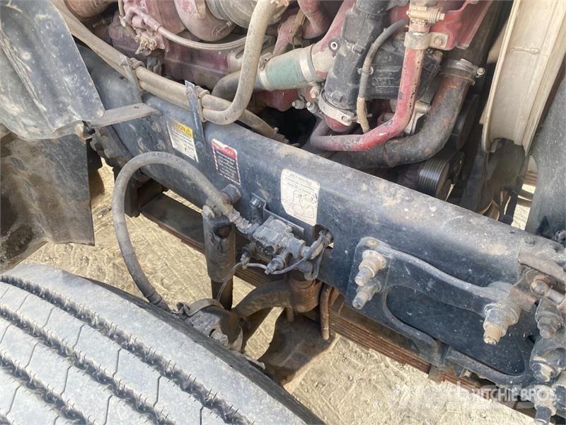 Mack GU713 Bañeras basculantes usadas