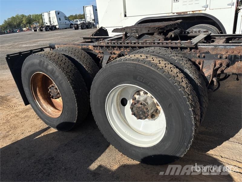 Mack GU713 Prime Movers