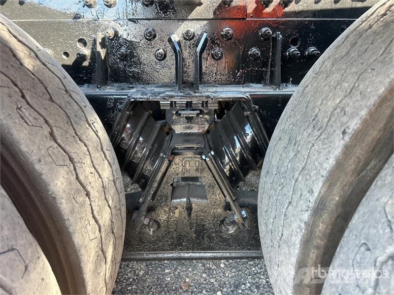 Mack GU713 Komunalni tovornjaki