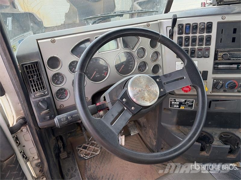 Mack GU713 Truck Tractor Units