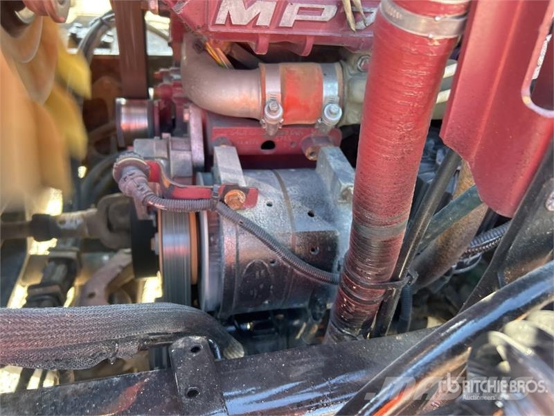 Mack GU713 Komunalni tovornjaki