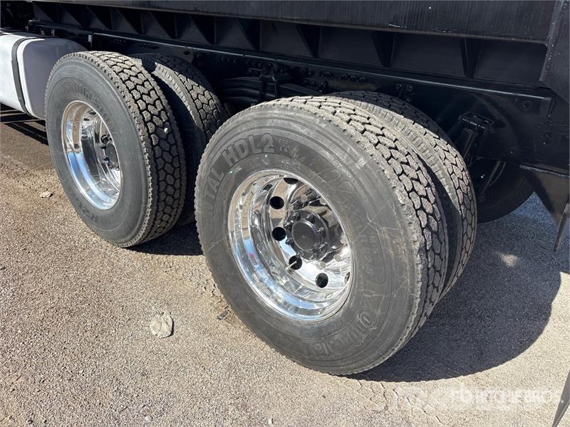 Mack GU713 Kiper kamioni