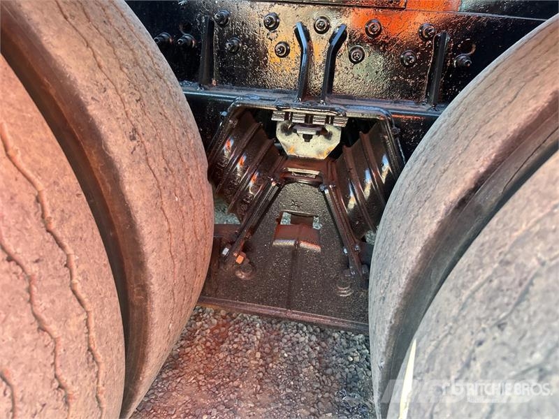 Mack GU713 Komunalni tovornjaki