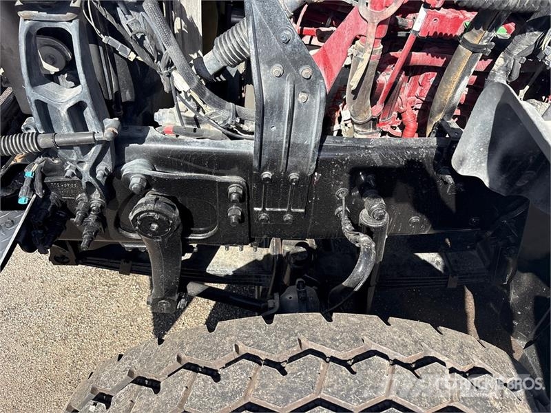 Mack GU713 Kiper kamioni