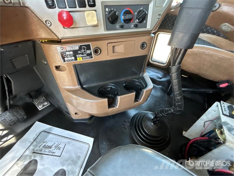 Mack GU713 Tipper trucks