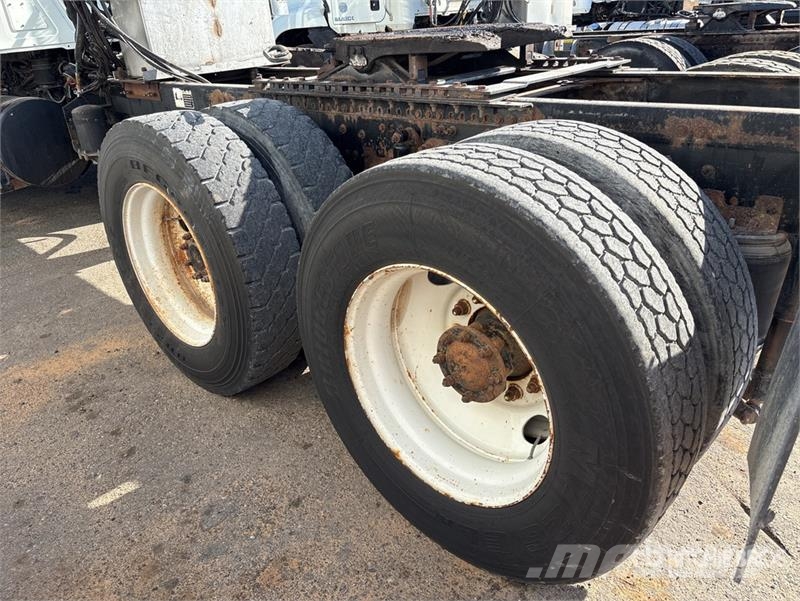 Mack GU713 Prime Movers