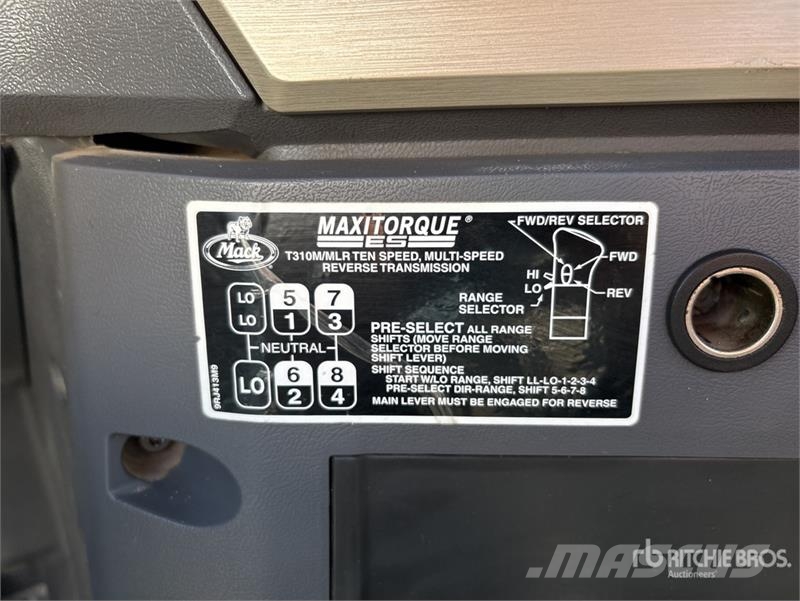 Mack GU713 Prime Movers