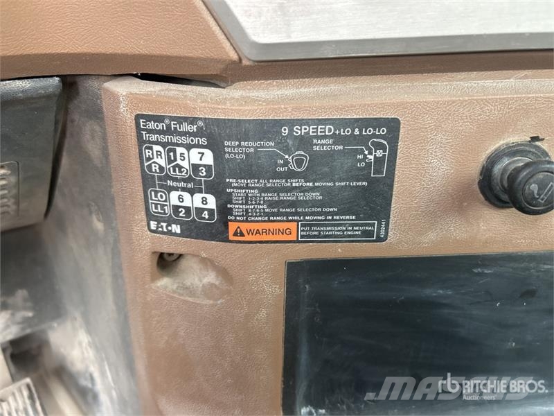 Mack GU713 10x4 Mixer Truck Avtomešalci za beton