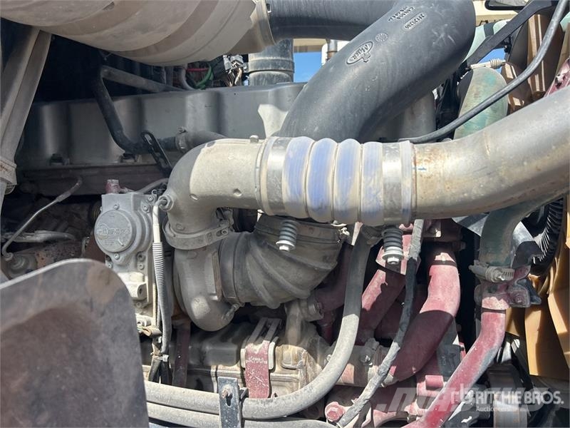 Mack GU713 10x4 Mixer Truck Kamioni mešalice za beton