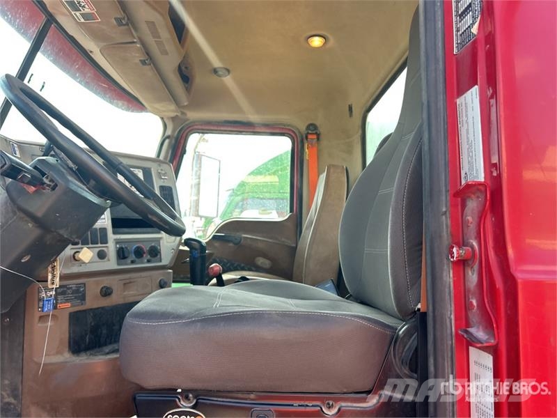 Mack GU713 10x4 Mixer Truck Kamioni mešalice za beton