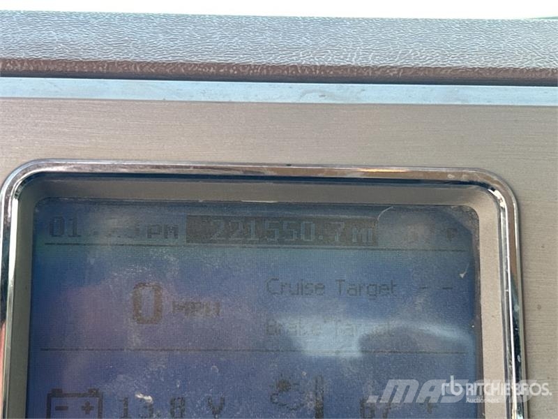 Mack GU713 10x4 Mixer Truck Kamioni mešalice za beton