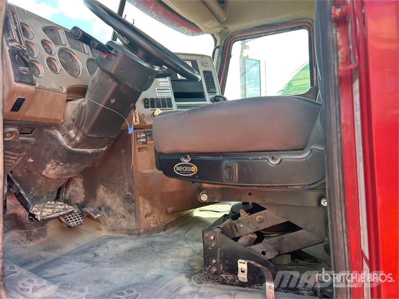 Mack GU713 10x4 Mixer Truck Kamioni mešalice za beton