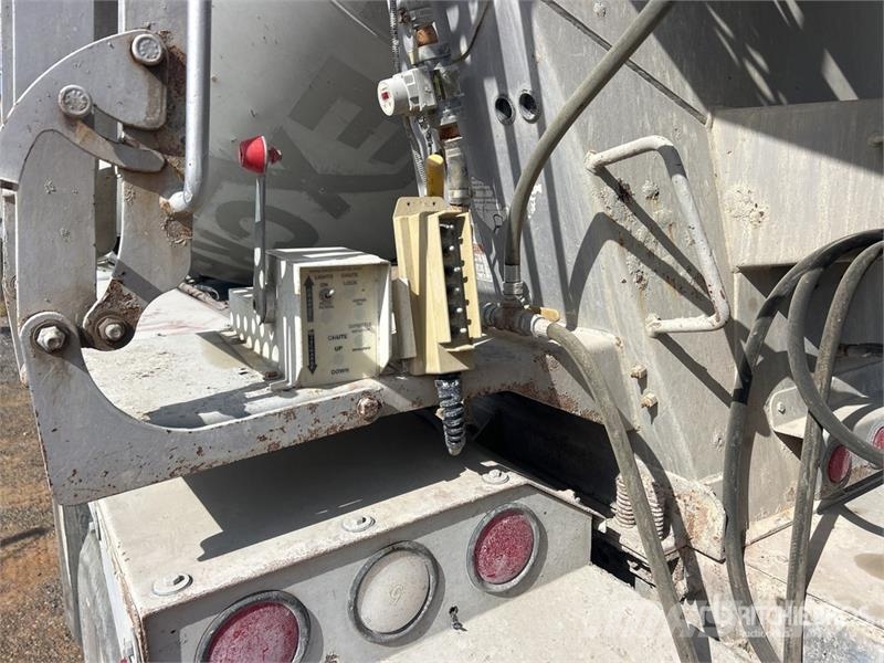 Mack GU713 6x4 Mixer Truck Avtomešalci za beton