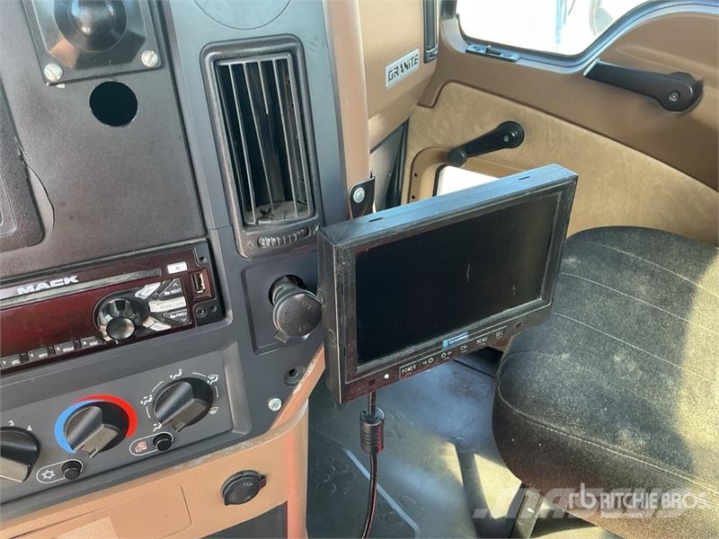 Mack GU713 6x4 Mixer Truck Avtomešalci za beton