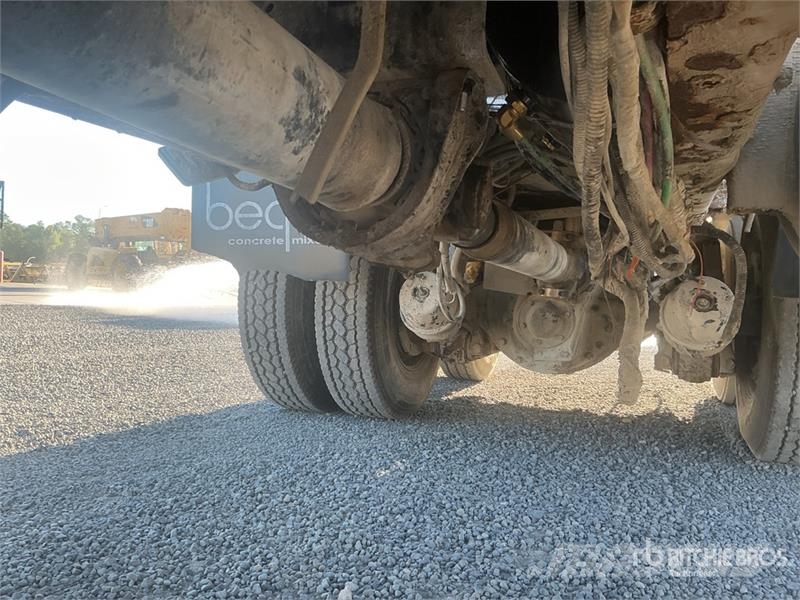 Mack GU713 6x4 Mixer Truck Concrete trucks