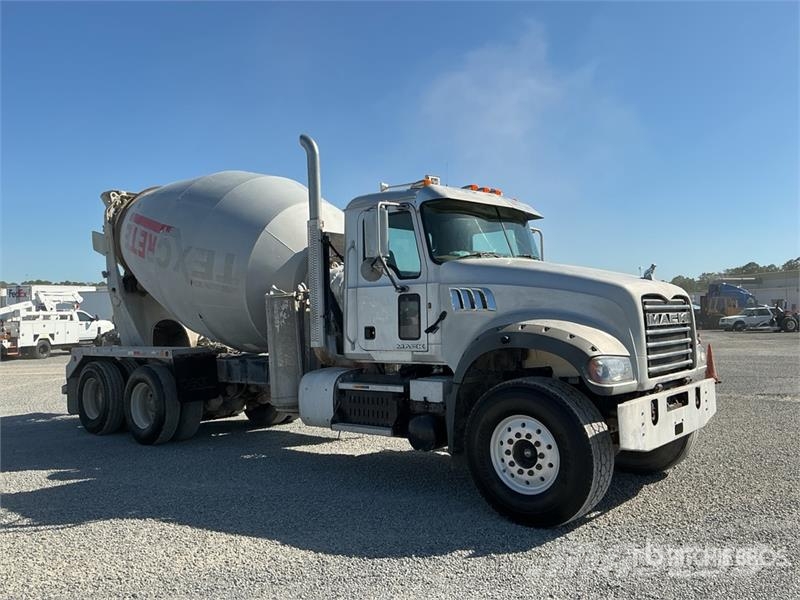 Mack GU713 6x4 Mixer Truck Avtomešalci za beton