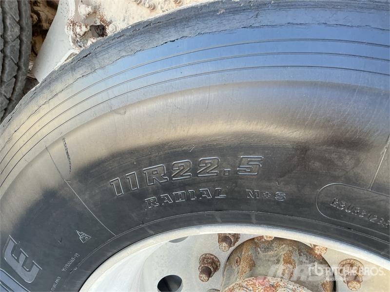 Mack GU713 6x4 Mixer Truck Avtomešalci za beton