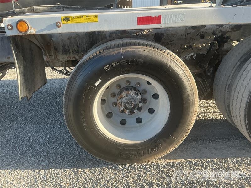 Mack GU713 6x4 Mixer Truck Concrete trucks