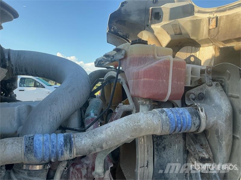Mack GU713 6x4 Mixer Truck Concrete trucks