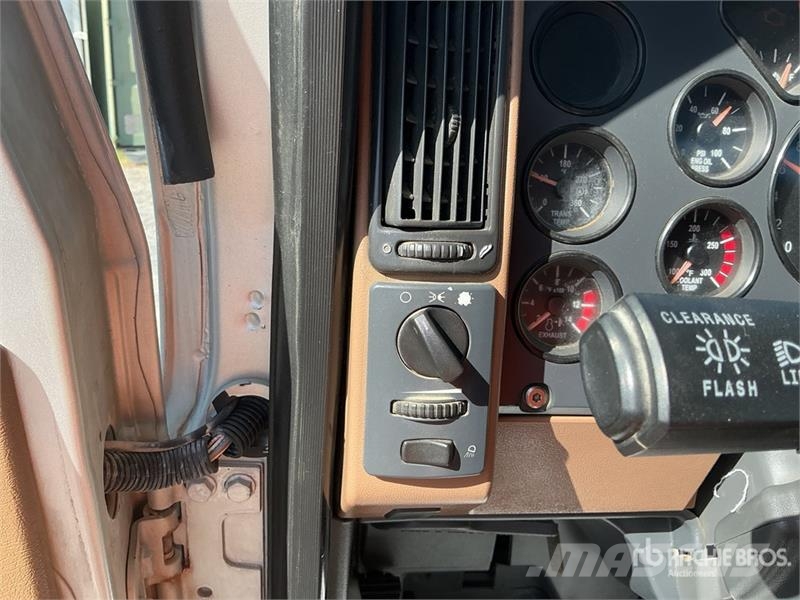 Mack GU713 6x4 Mixer Truck Avtomešalci za beton