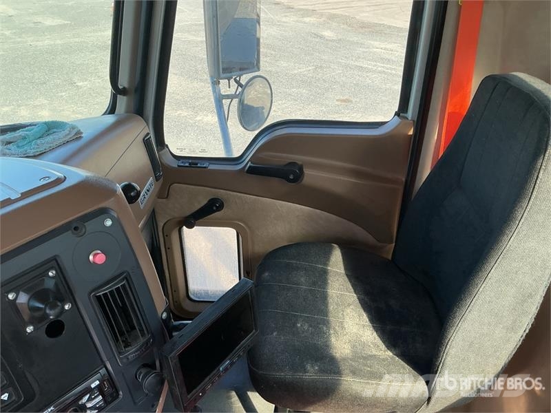 Mack GU713 6x4 Mixer Truck Avtomešalci za beton