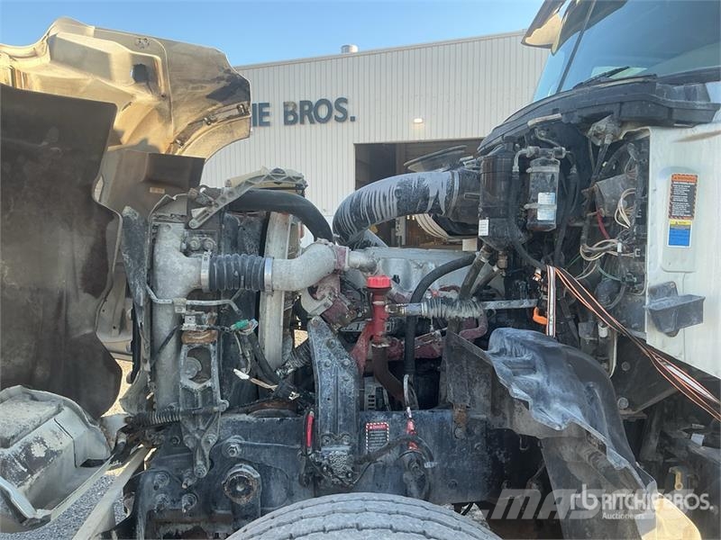 Mack GU713 6x4 Mixer Truck Concrete trucks