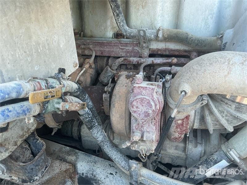 Mack GU713 6x4 Mixer Truck Concrete trucks