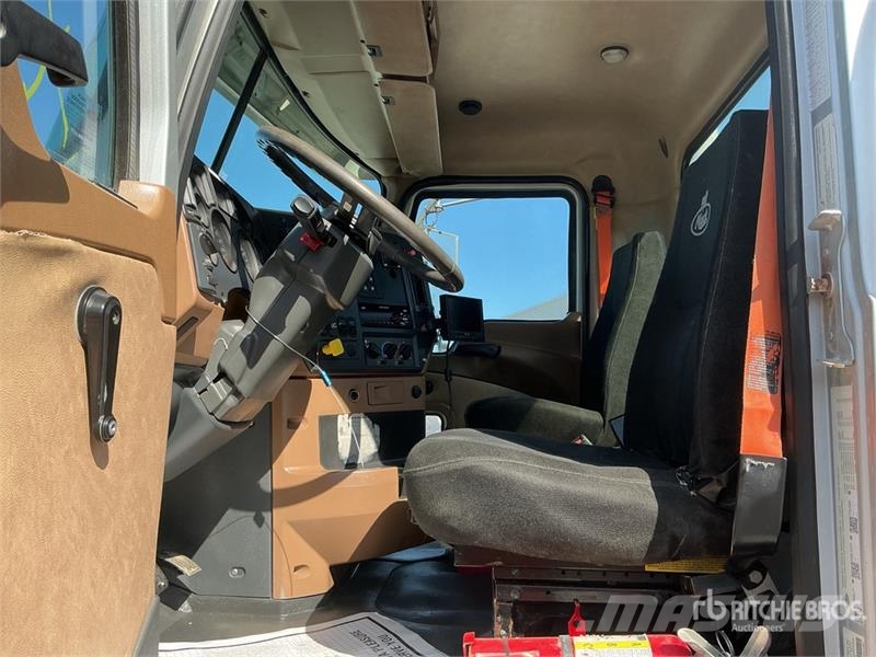 Mack GU713 6x4 Mixer Truck Avtomešalci za beton
