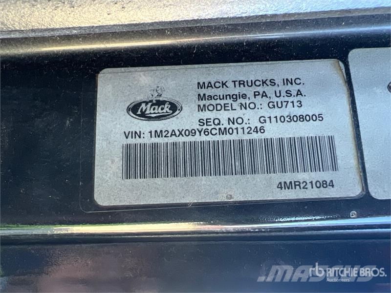 Mack GU713 Granite 8x4 Tri/A Dump Truck Autobasculanta