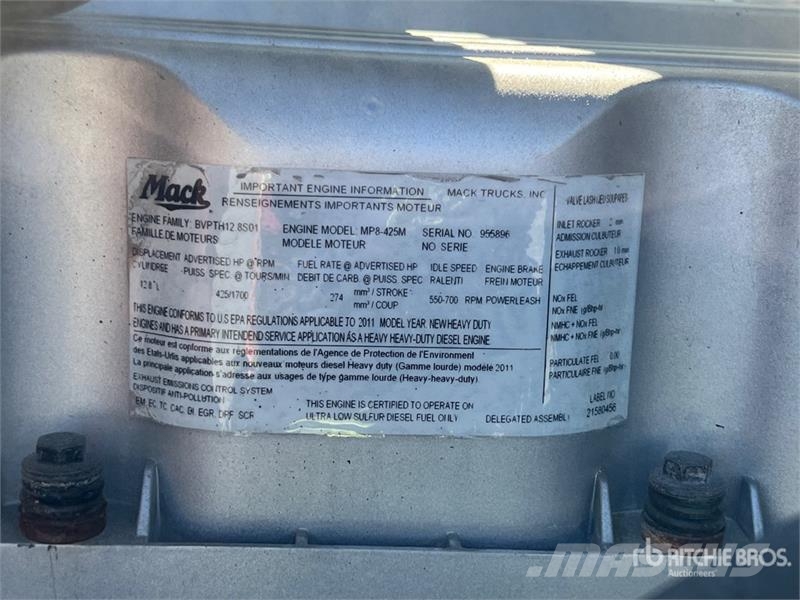 Mack GU713 Granite 8x4 Tri/A Dump Truck Autobasculanta