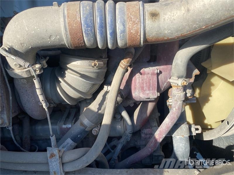 Mack GU813 Kiper tovornjaki