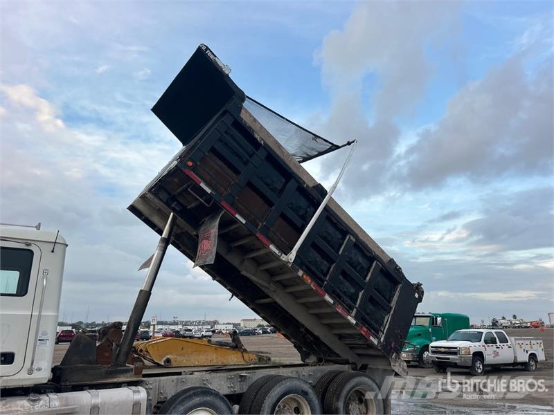 Mack GU813 Camion ribaltabili