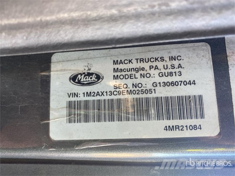 Mack GU813 Kiper tovornjaki