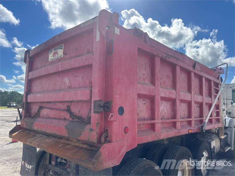 Mack GU813 Tipper trucks