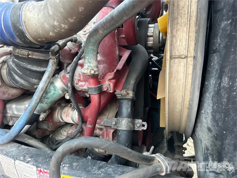 Mack GU813 Camion ribaltabili