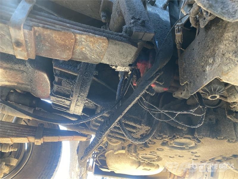 Mack GU813 Kiper tovornjaki